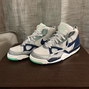 Nike flight 13 mid dusty grey and brave blue